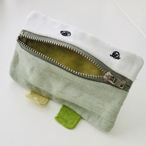 Anthropologie Cute Critter Zipper Pouch Card Holder